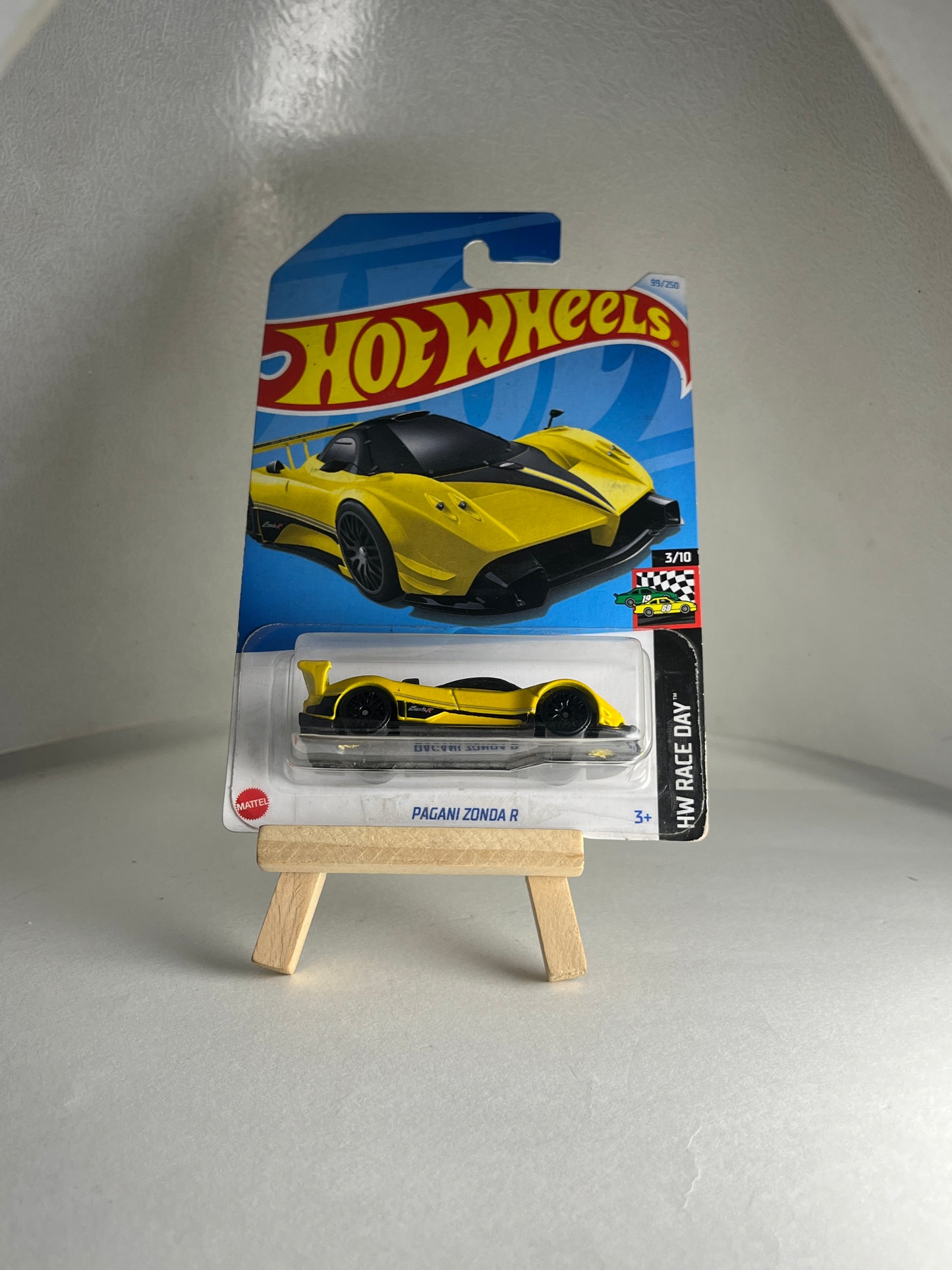 PAGANI ZONDA R