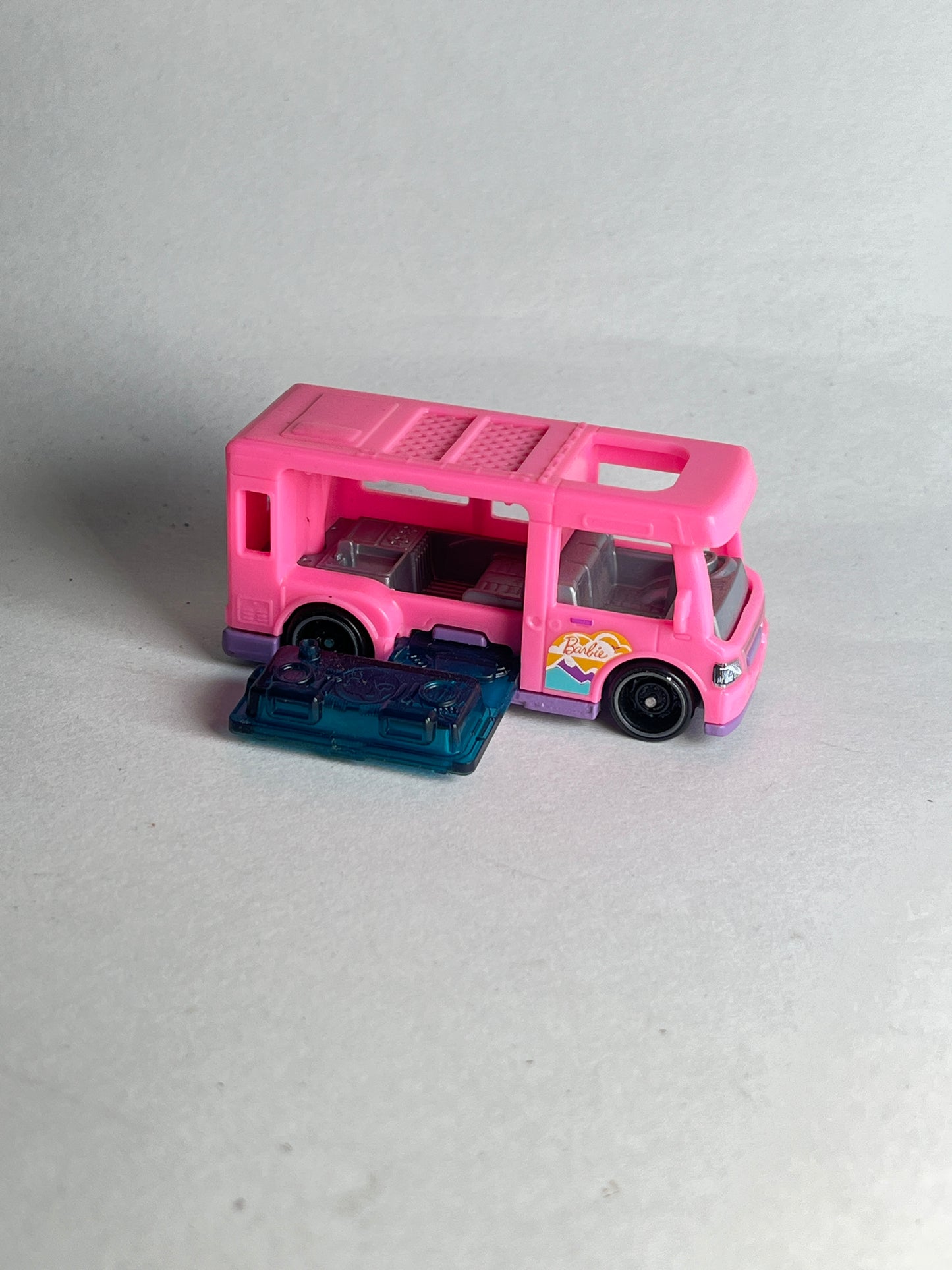 Uncarded barbie dream camper