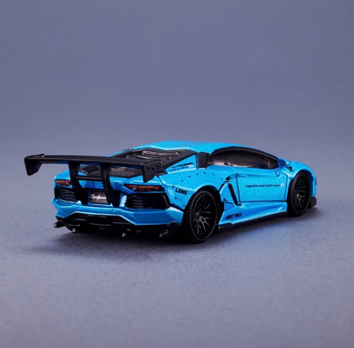 LBWK LAMBO HOTWHEELS AVENTADORE LP700