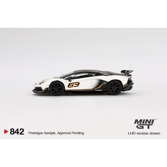Mini GT #842: Lamborghini Aventador SVJ 63 Bianco Asopo 1:64. (BLISTER)
